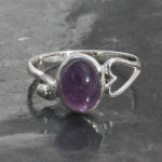 Oval amethyst heart ring set in sterling silver 925 handmade and fair-trade
